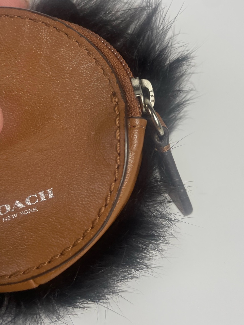 Rare Coach F62846 Novelty Bear Mink Fur & Glovetanned Leather Coin Purse - Picture 5 of 5